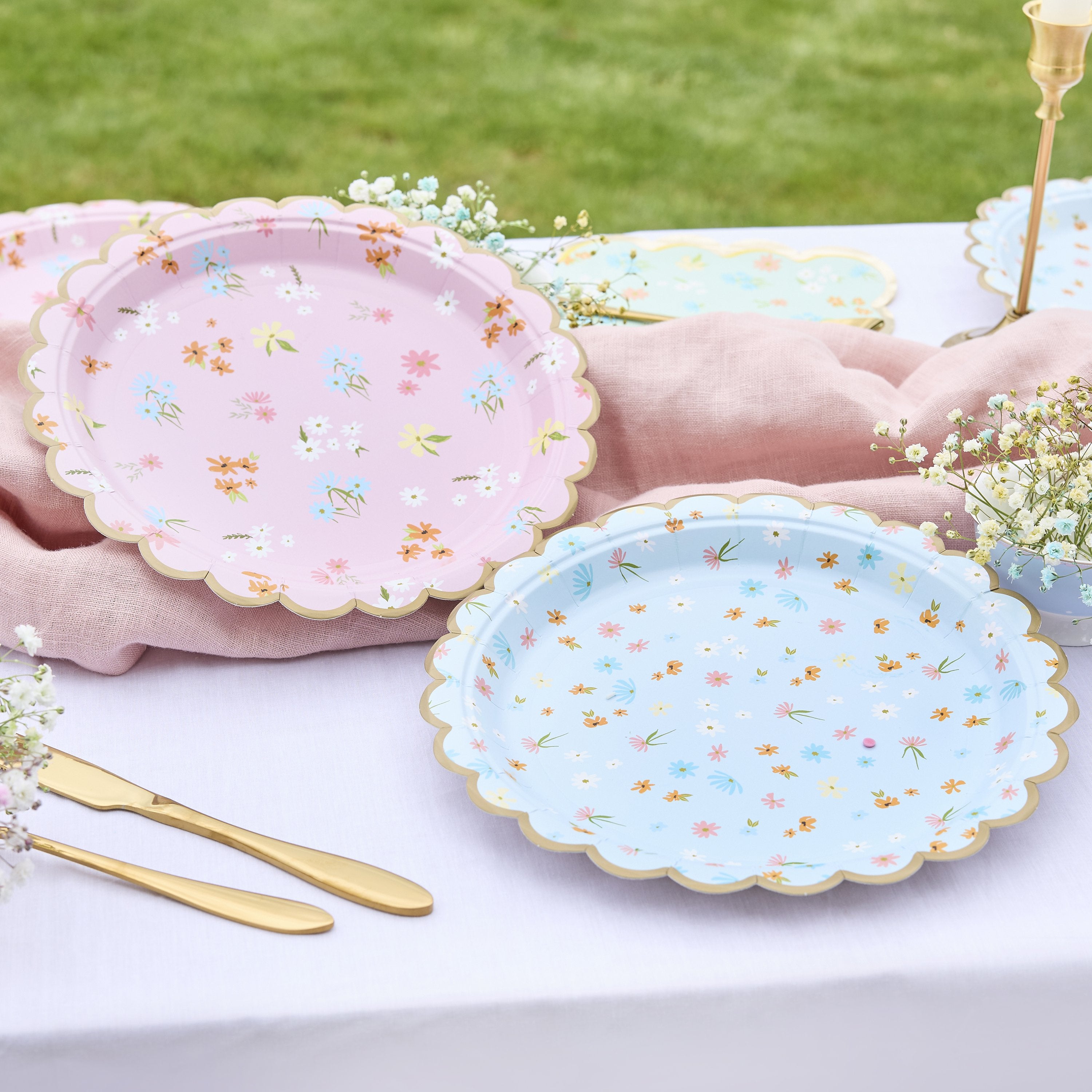 Garden Tea Party Scalloped Plates (1pkt/8pcs)