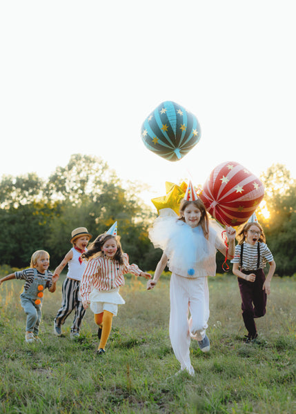 Big Top Circus Starry Balloon (1pcs)