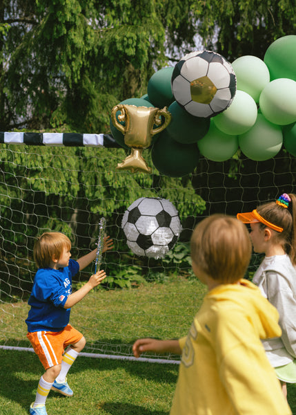 Mini Kicker Football and Trophy Foil Balloons (1pkt/4pcs)