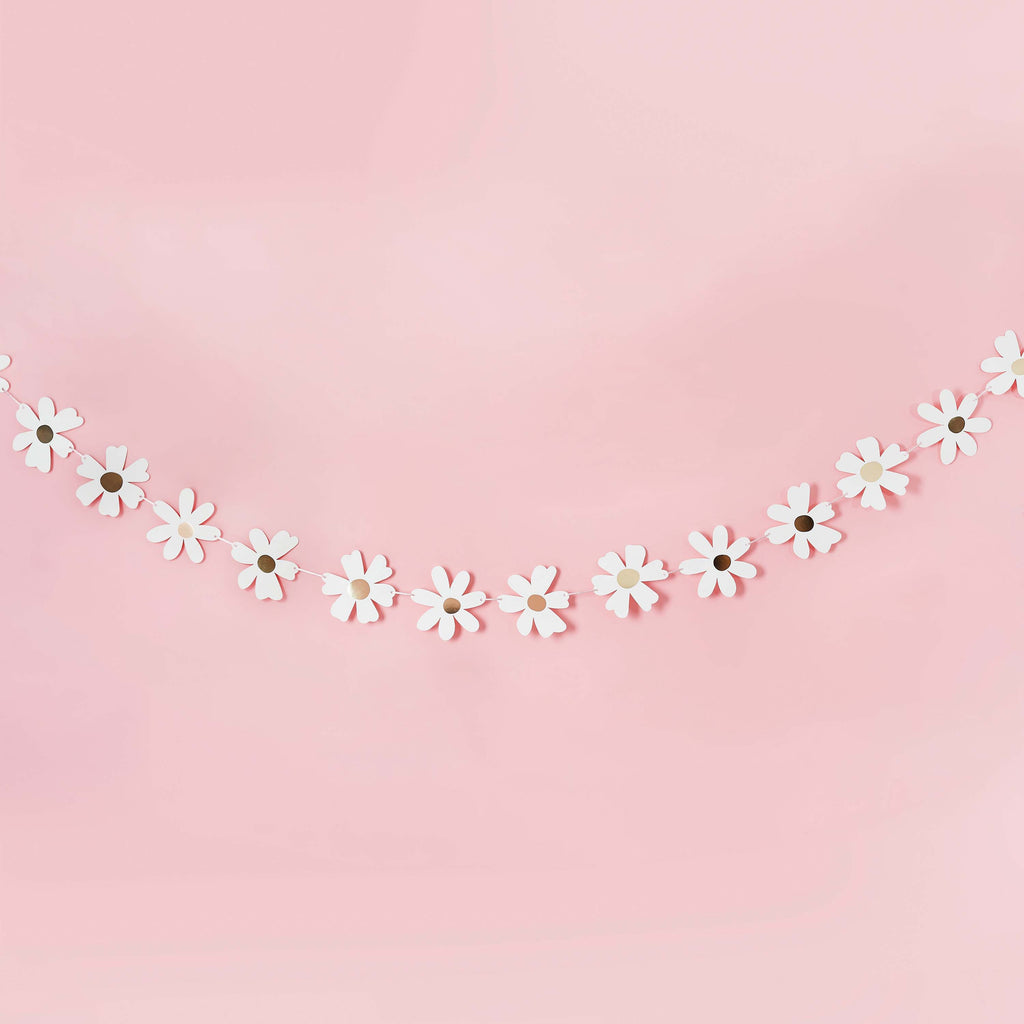 Daisy Days floral garland detail showing daisy-shaped paper cutouts on string