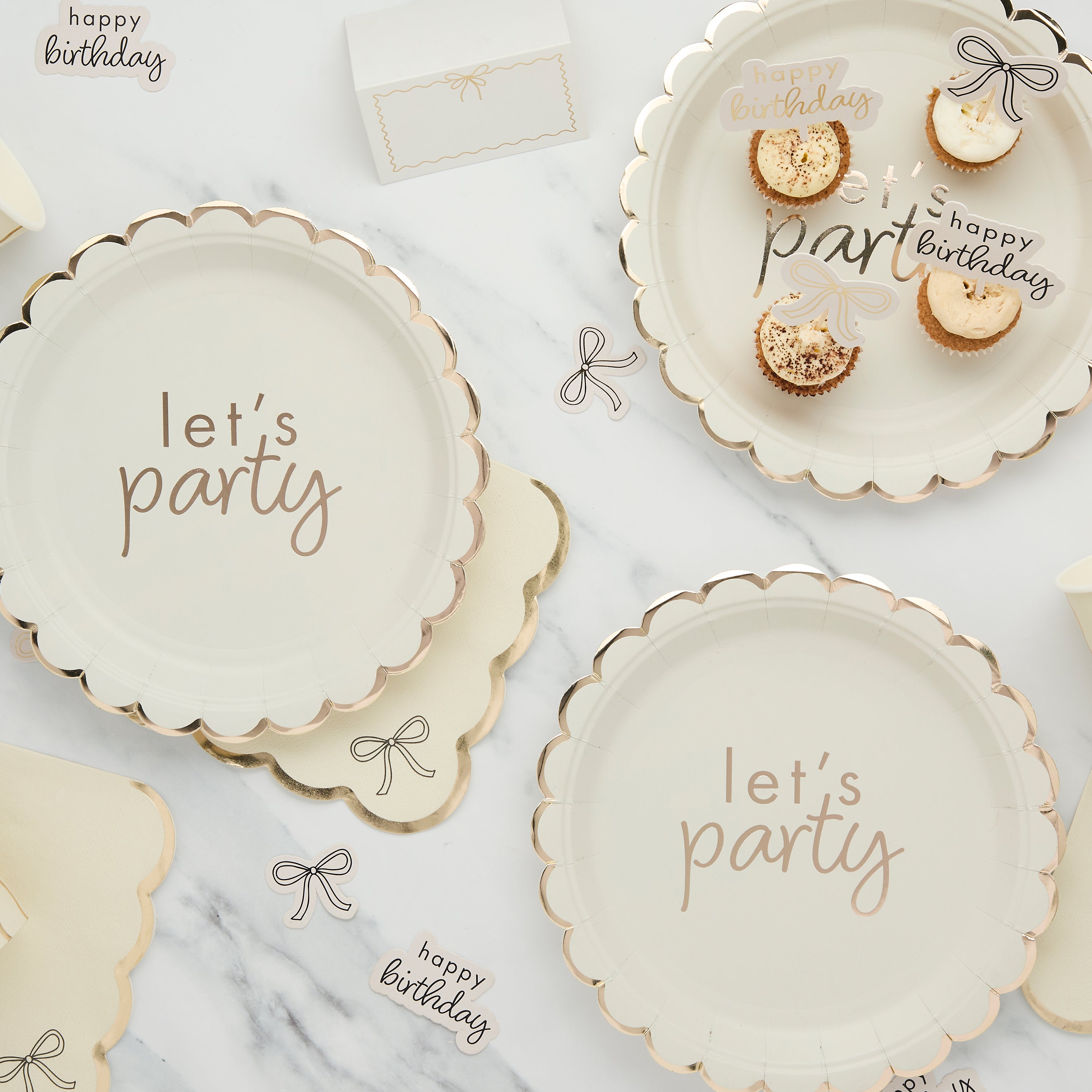 Let's Party Paper Plates 22.5cm (1pkt/8pcs) - Party Lane 