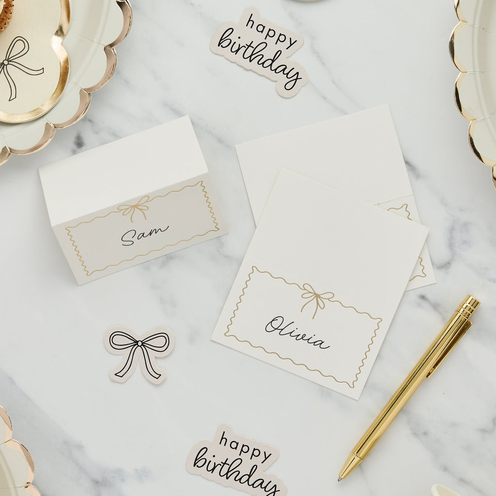 Wavy Edge Bow Paper Place Cards (1pkt/8pcs) - Party Lane 