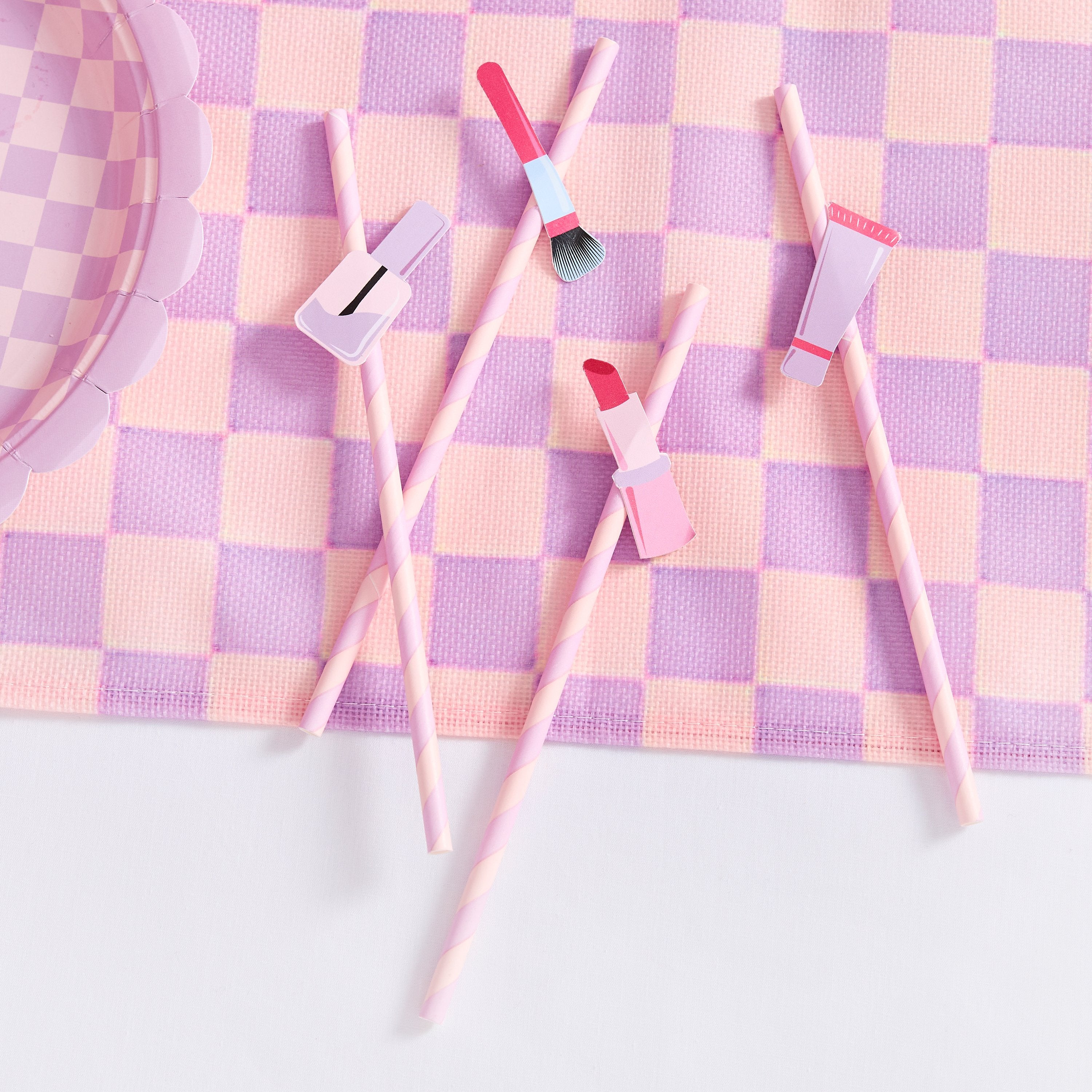 Close up of Pamper Party straws 
