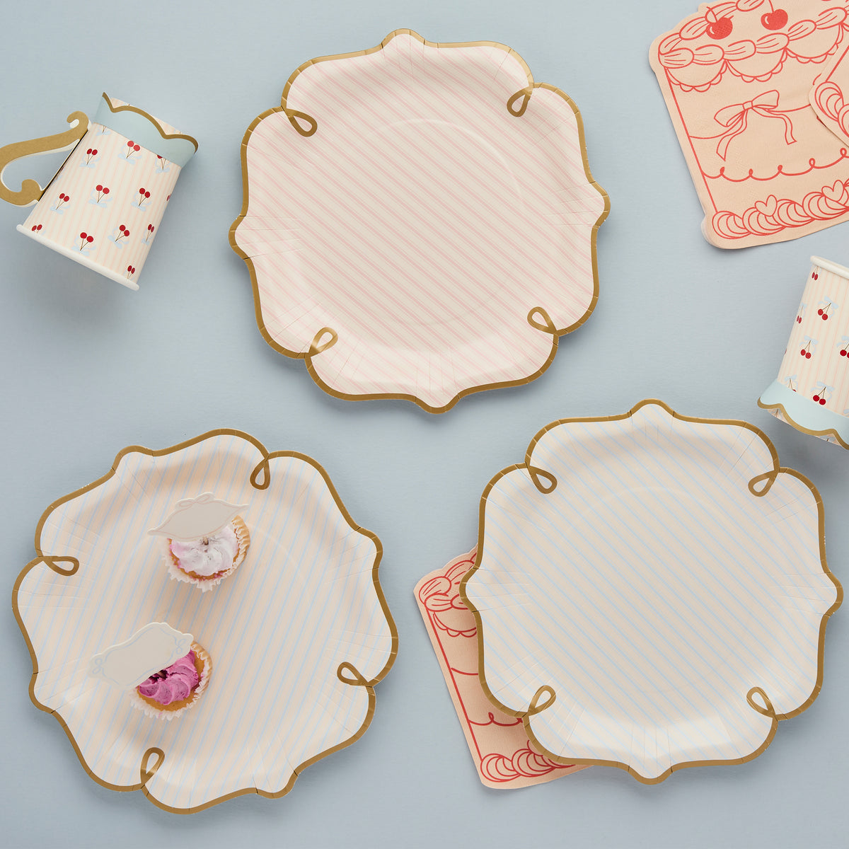 Rococo Striped Paper Plates 23cm (1pkt/8pcs) - Party Lane