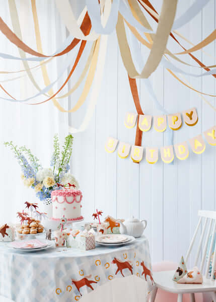 Blue Nude Crepe Streamers (1pkt/3pc) - Party Lane 