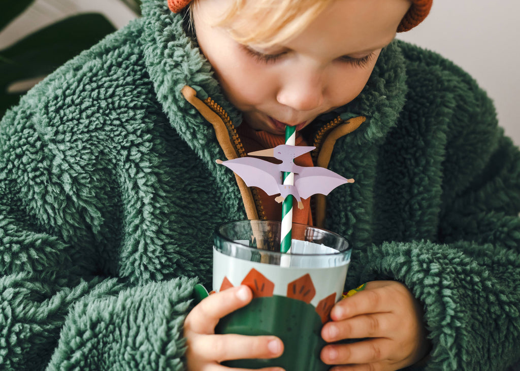 Children drinking from Dino straw