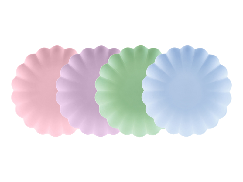 A set of 4 plastic plates with a frill edge, perfect for a stylish, reusable tableware option at your next party, in 4 different colour options