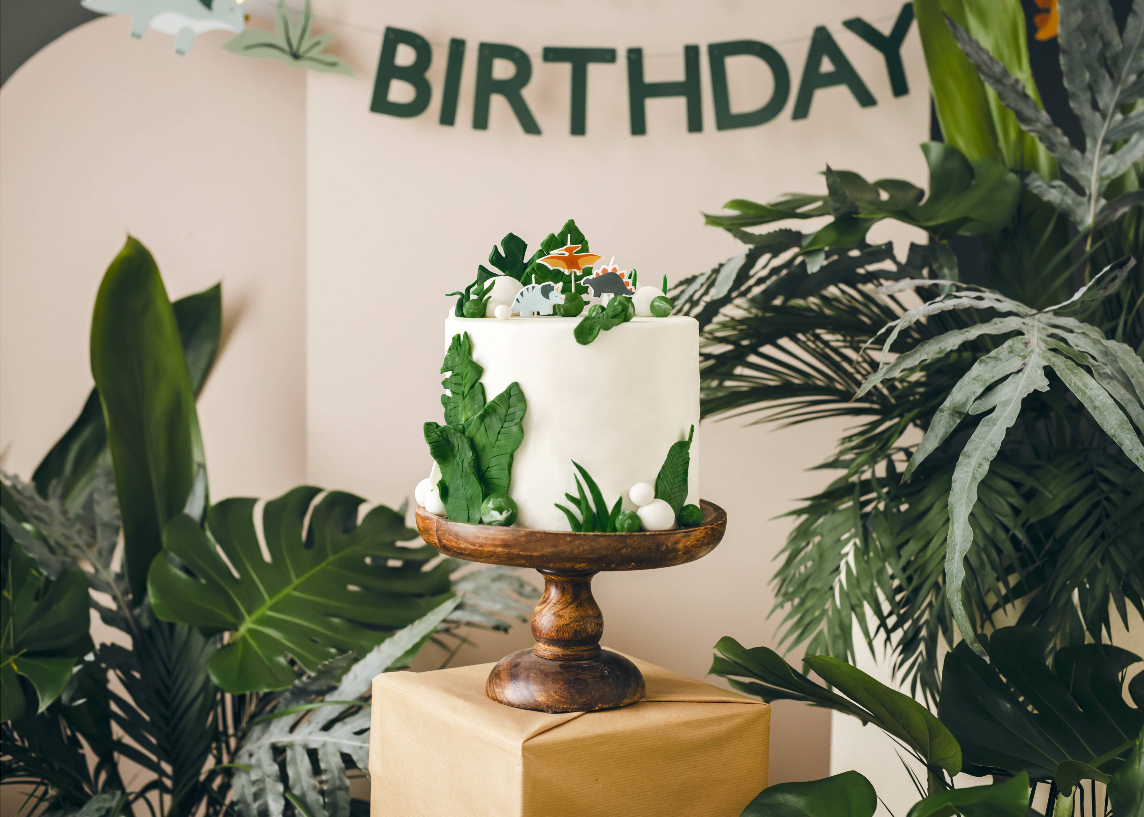 Dino Party Birthday candles (1pkt/3pc) - Party Lane 