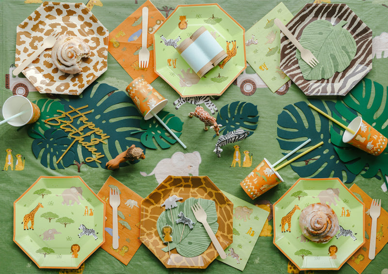 Safari Party Paper Plates 23cm (1pkt/6pc) - Party Lane