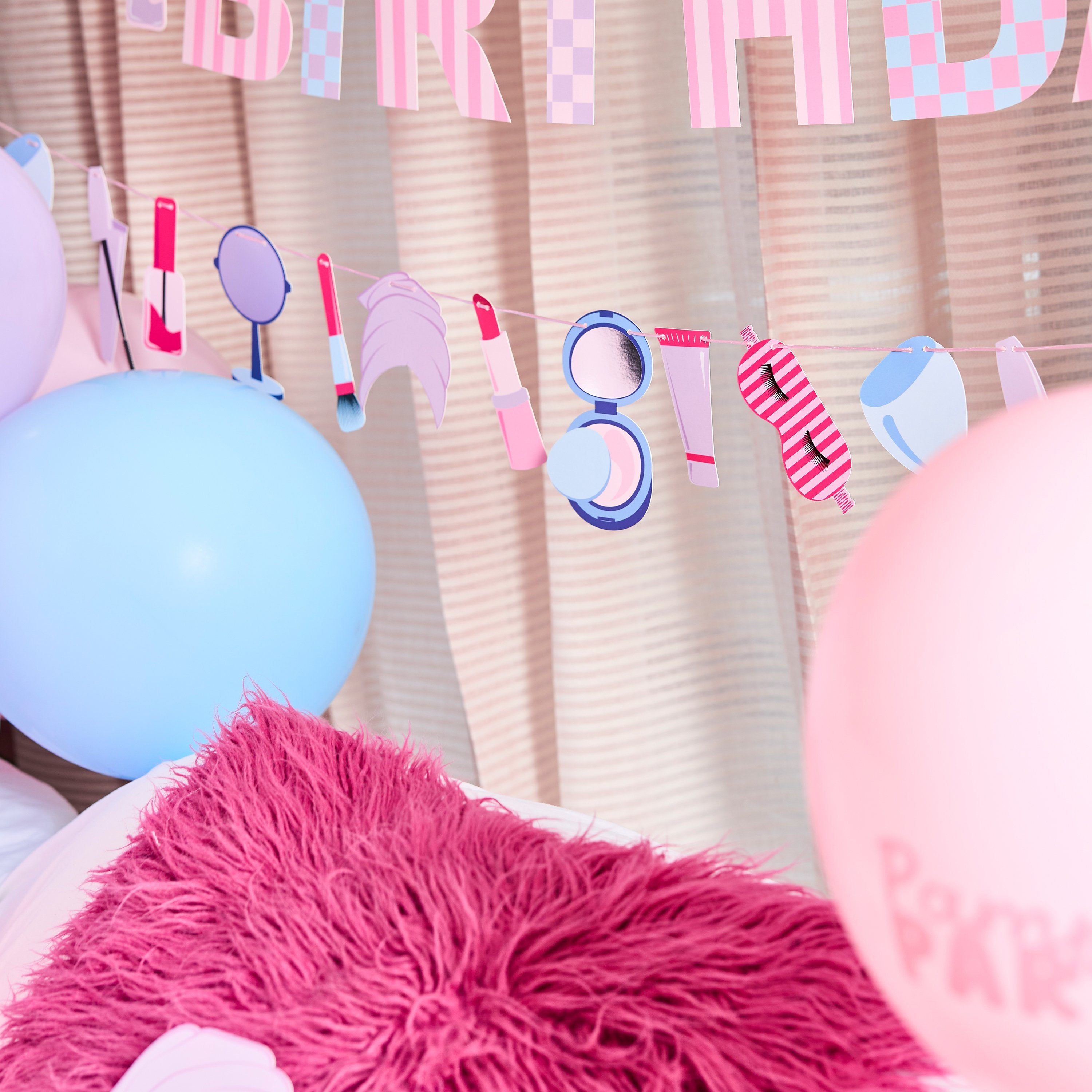 Pamper Party Make Up Banner (1pkt/1pcs)